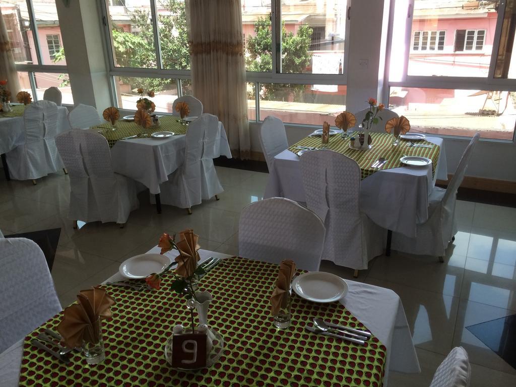 Mc-Elly'S Hotel Arusha Bagian luar foto