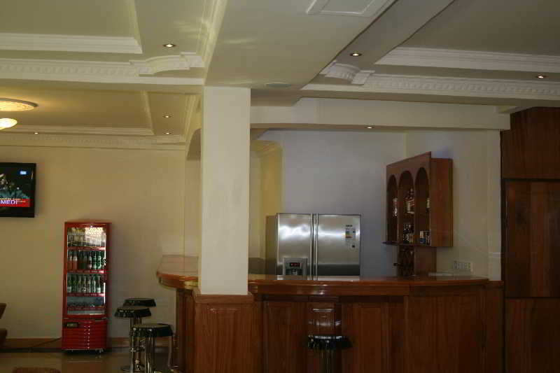 Mc-Elly'S Hotel Arusha Bagian luar foto